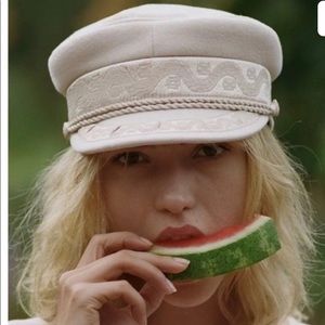 Lack of color riveria hat